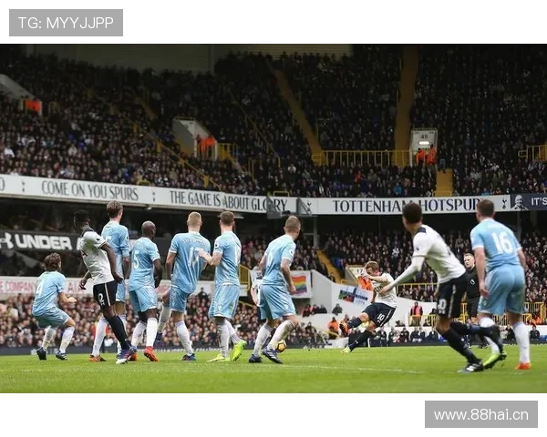 拜仁慕尼黑深陷战术困局：高位逼抢失灵，豪门地位岌岌可危？