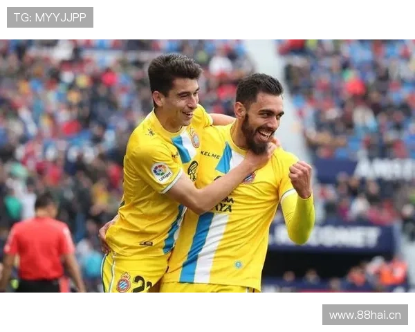 伊萨克 vs 莫拉塔：终结效率与战术角色差异